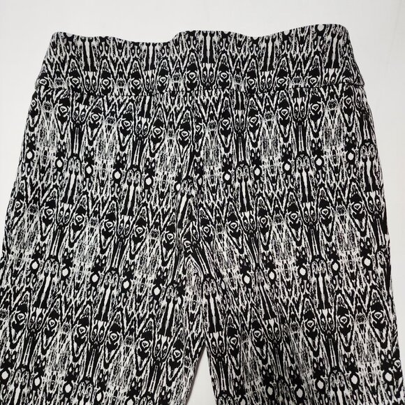 Lisette L Artsy Aztec Stretch Knit Pull On Mid Rise Ankle Pants - Picture 3 of 6